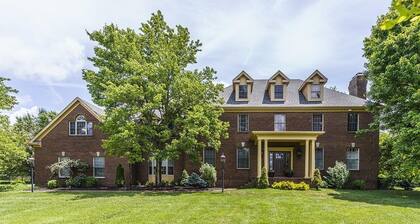 Beautiful Country Estate Basement Apartment