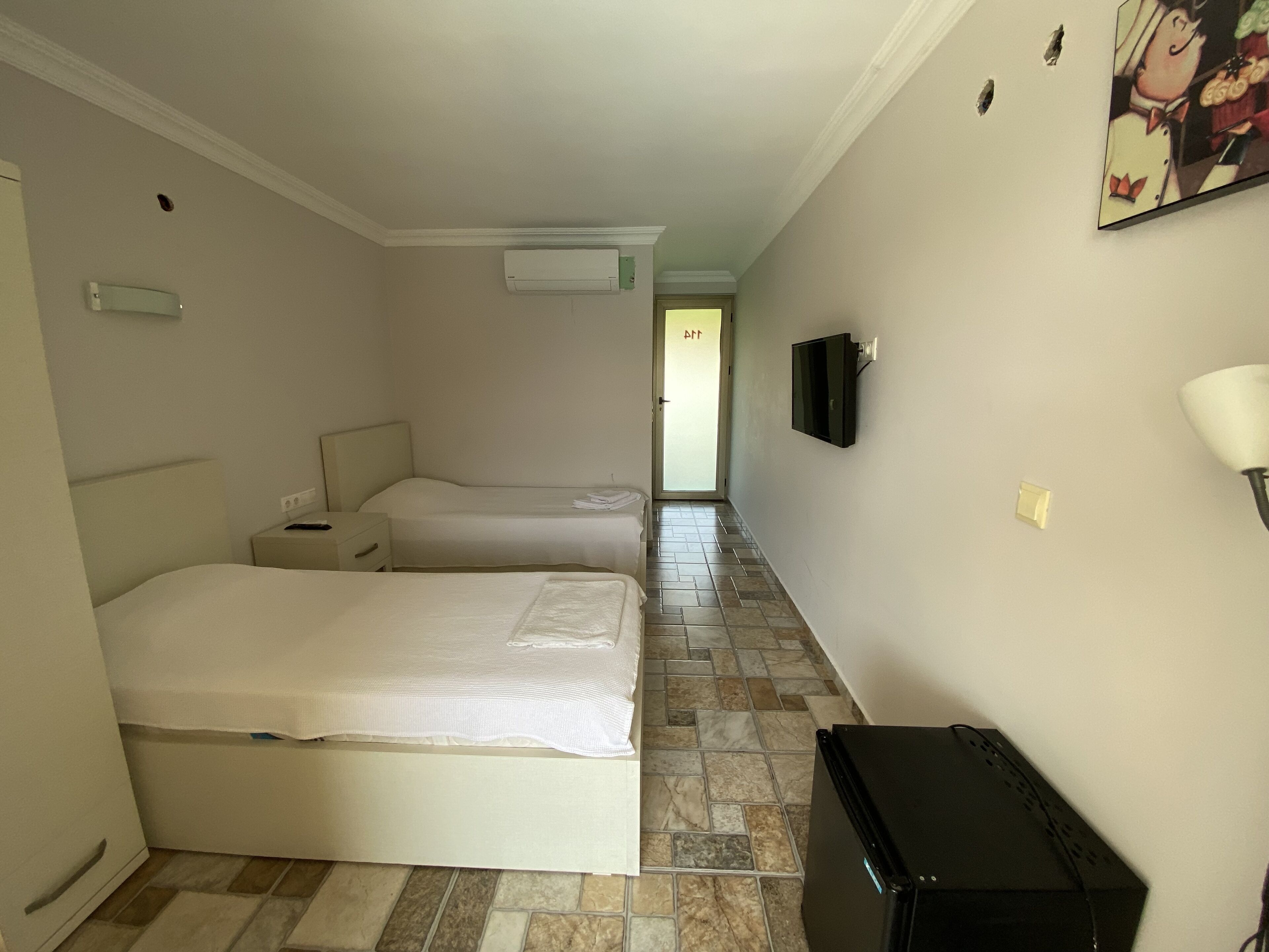 standard double or twin room | free wifi