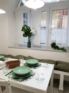 Dining - Sky Room with private bathroom - I'll be back (Castellammare di Stabia)