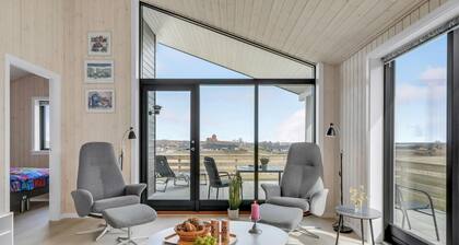 Lovely home in Frederiksværk with WiFi