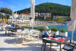 Restauration en plein air