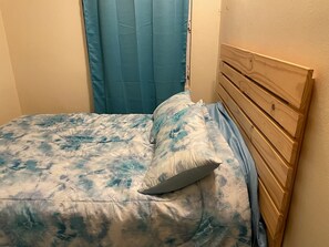 3 Schlafzimmer, Schreibtisch, WLAN, Bettwäsche