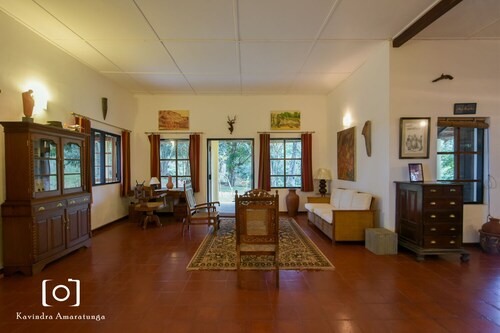 Cozy Country Cottage on Hills (Near Kandy)