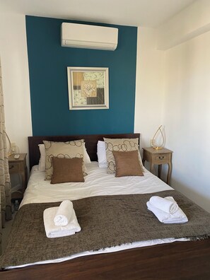 Huoneisto | 2 makuuhuonetta, silitysrauta/-lauta, ilmainen Wi-Fi, vuodevaatteet