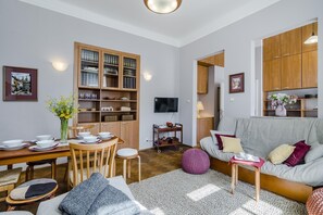 Apartment | Living area
