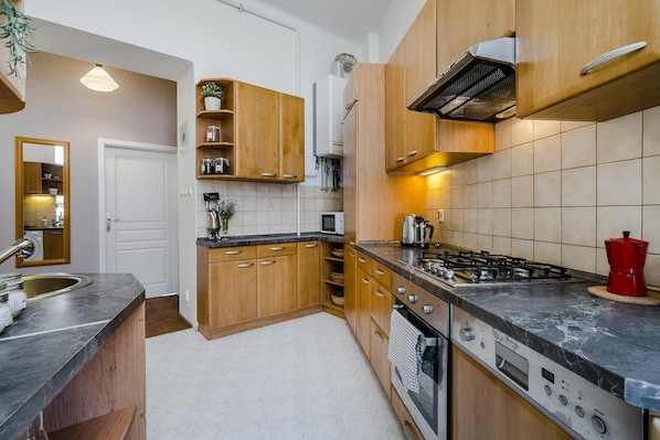 Apartment | Private kitchen | Fridge, microwave, dishwasher, toaster