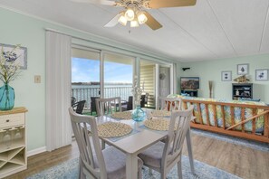 Dining - Thunder Island 147D-Baywater 39th St, Pool, WIFI, Elev, W/D, AC (Ocean City)