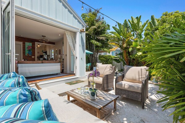 Terrace/patio - KEY LIME COTTAGE ~ Renovated 3 Bedroom, 2 Bathroom Home with Private Pool! (Key West)