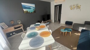 Uklassifisert bilde, 3 av 32, knapp