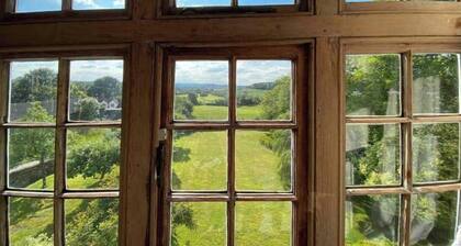 Pounce Hall -Stunning historic home in rural Essex