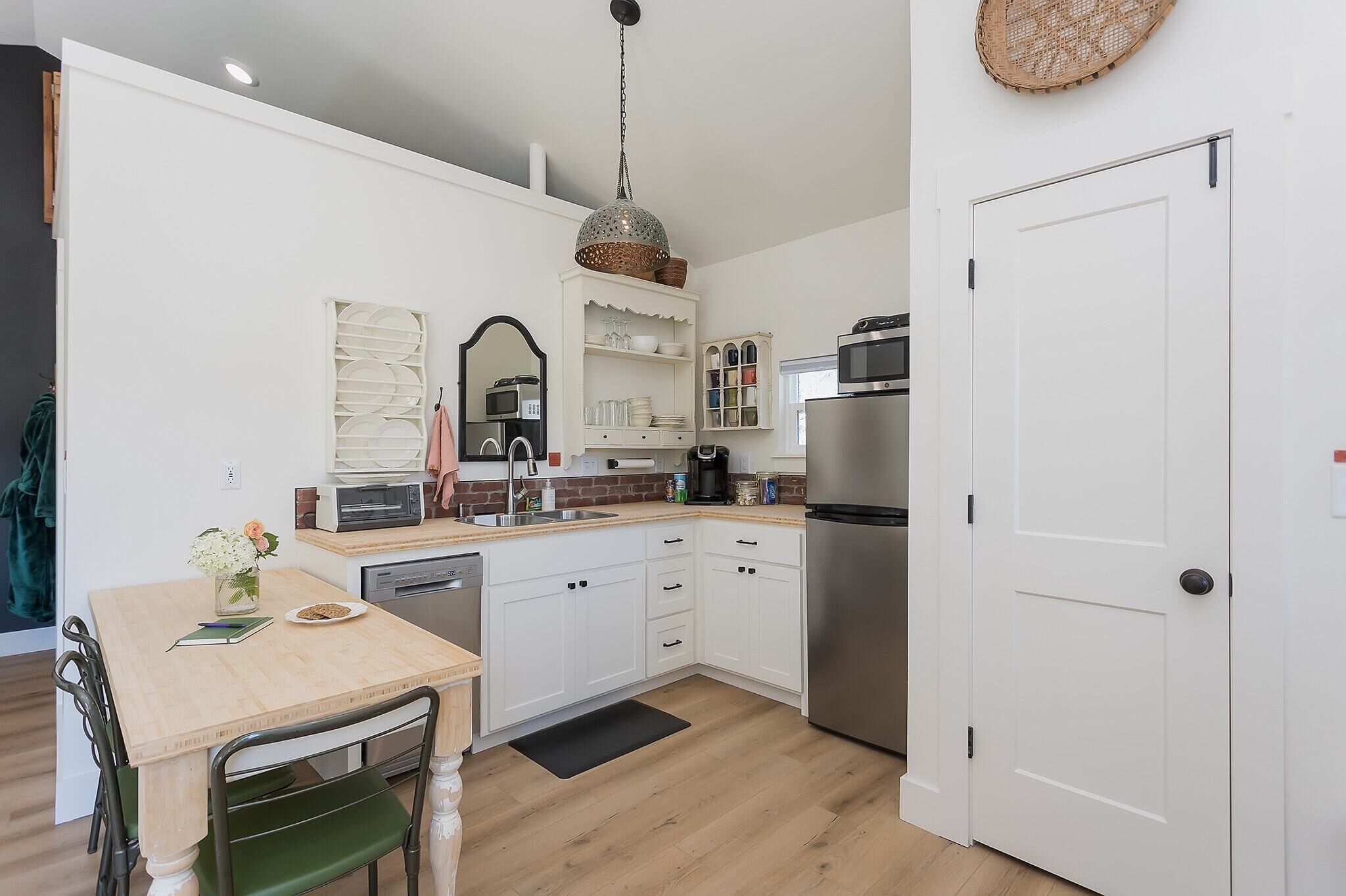 The Bungalow Green ~ Amazing Views