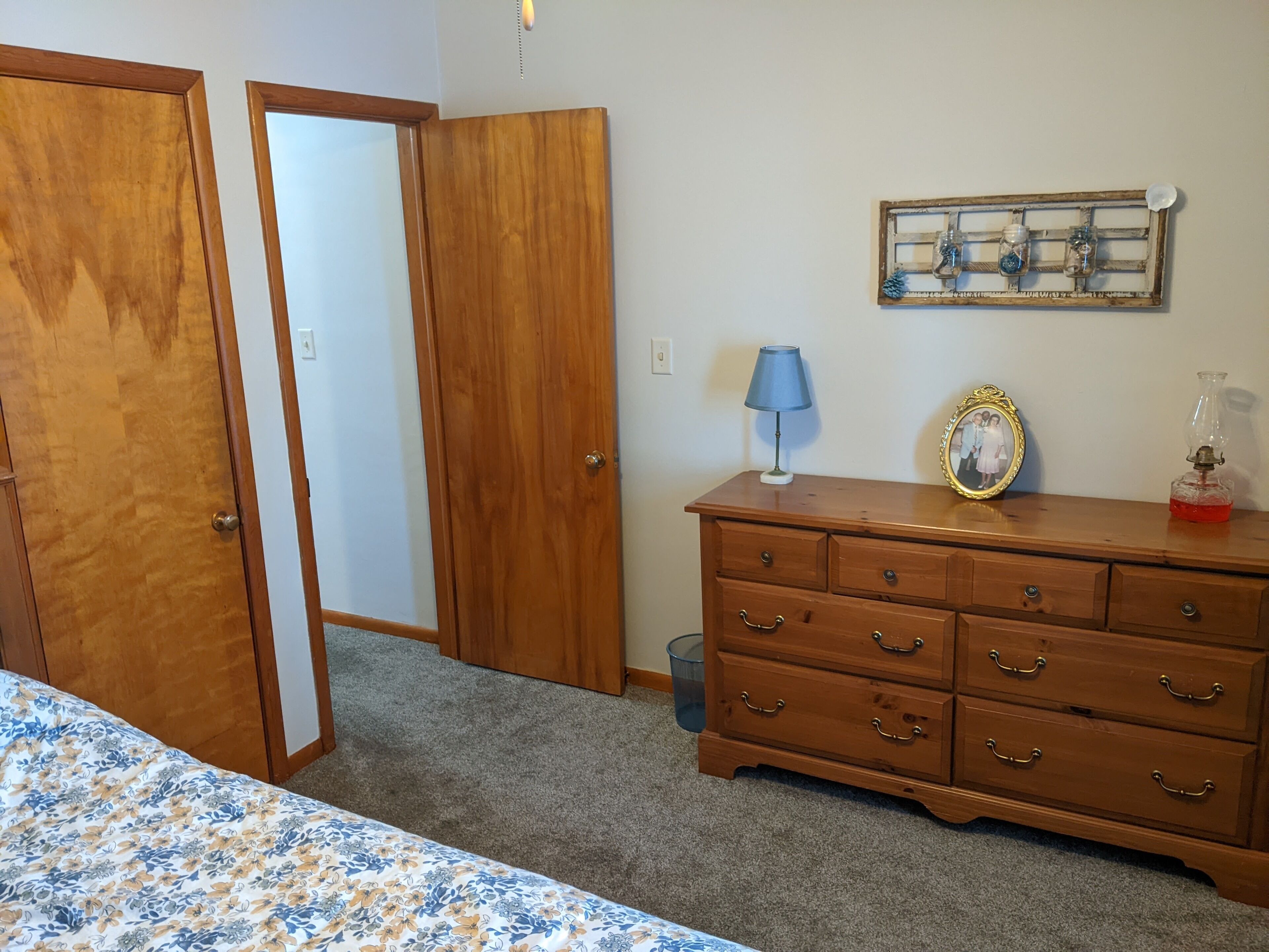 Lakefront house on All Sport Palmer Lake with pier to dock your boat/kayak.