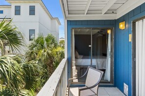 Property grounds - Flip Flop Retreat | Steps to Beach, Private Access, Free Activities & Beach Chairs Included! (Miramar Beach)
