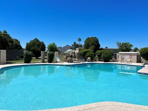 Outdoor pool - Wonderful 3 bedroom/2 bath, close to everything! (Scottsdale)
