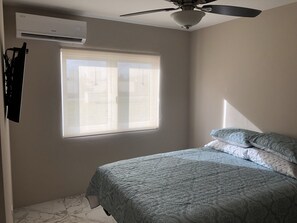 3 bedrooms, in-room safe, iron/ironing board, WiFi