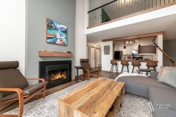 Smart TV, lareira, serviços de streaming