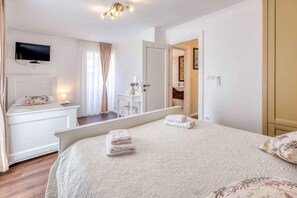 2 室のベッドルーム、インターネット