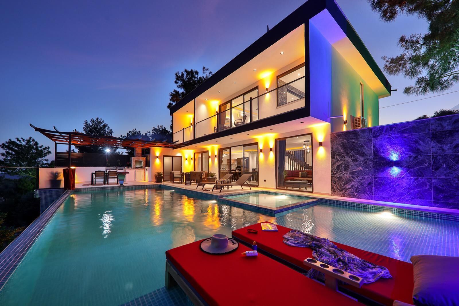 Villa Der, Unique design and private pool with amazing view