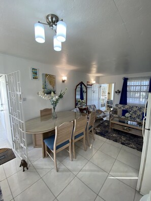 Lovely 2 Bedroom Unit | Private kitchen