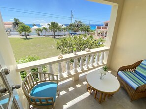 1 Bedroom Unit Upper Level | 테라스/파티오