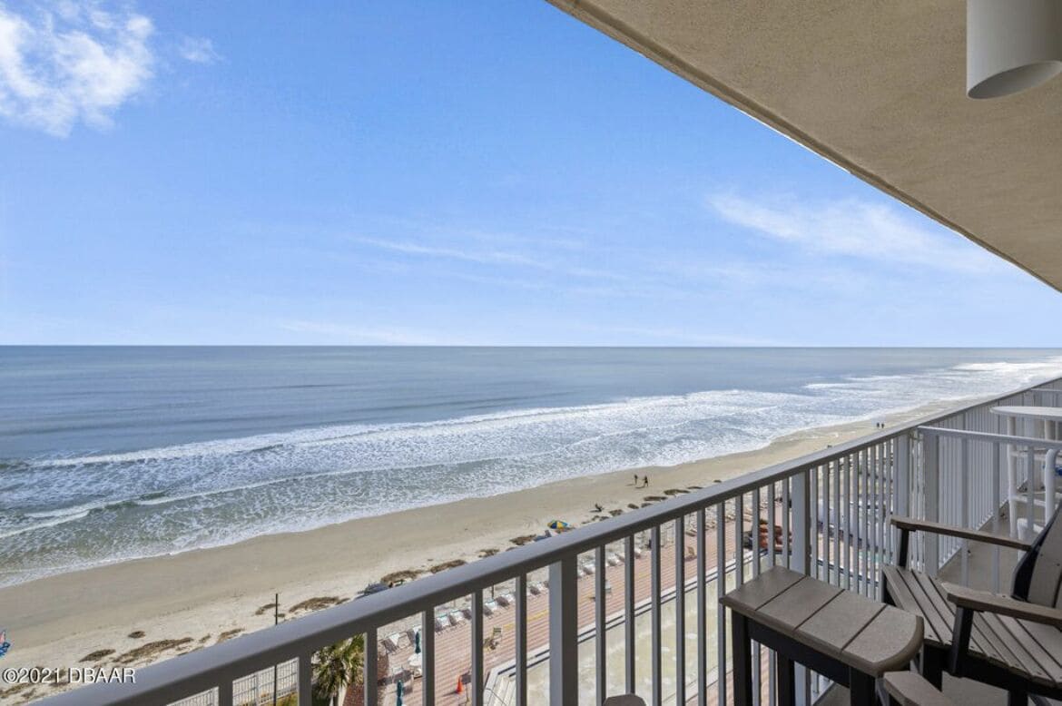 Panorama kamer | Uitzicht vanaf balkon