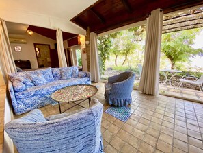 Classic Studio Suite | Living area - Residence Terra Rossa (Taormina)