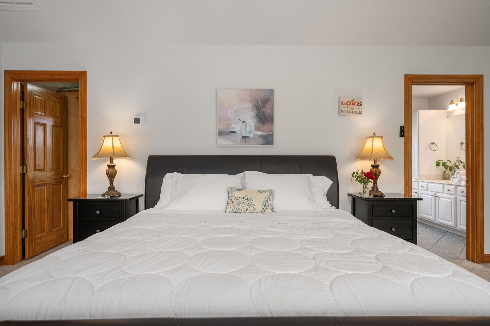 Venus Studio: Hottub, King Bed, Kayak, Bikes, SUP, 