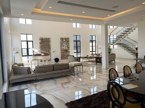 Interior - Lush Penthouse w/  private rooftop Pool (Lagos)