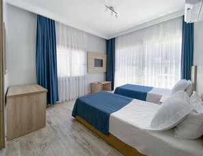 Sängtillbehör av högsta kvalitet, resesäng, gratis wi-fi och sängkläder
