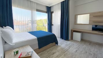 Standard Room, 1 Double Bed, Sea View, Garden Area | Premium bedding, travel crib, free WiFi, bed sheets