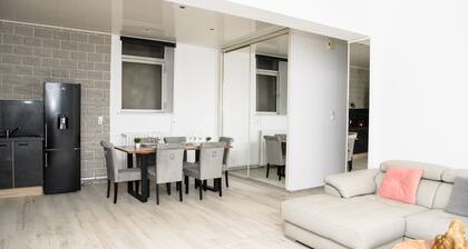 SPACIOUS, EXCEPTIONAL APARTMENT