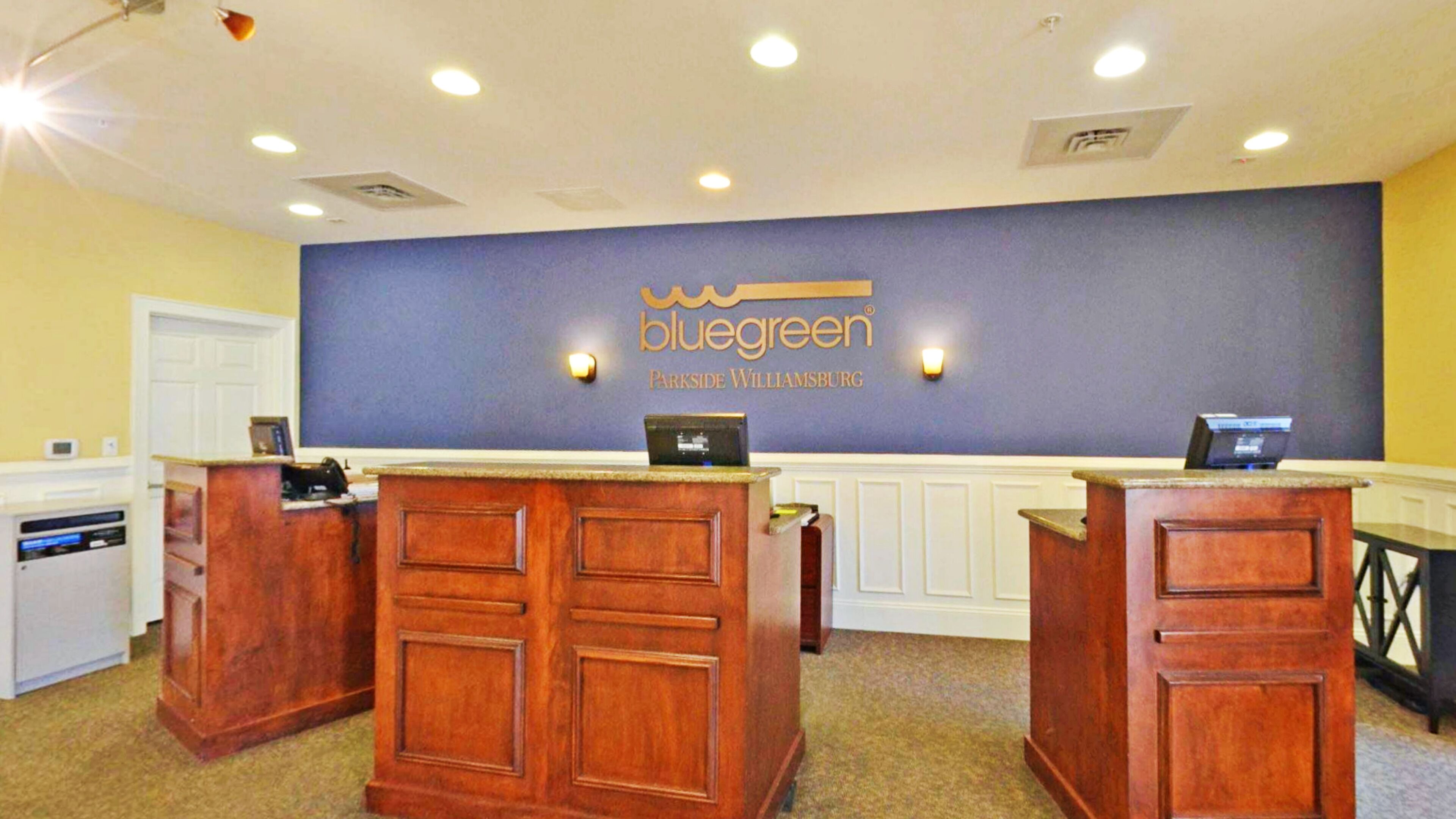 Classic Williamsburg Condo Resort