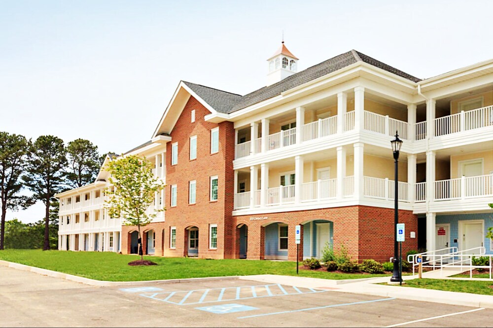 Classic Williamsburg Condo Resort