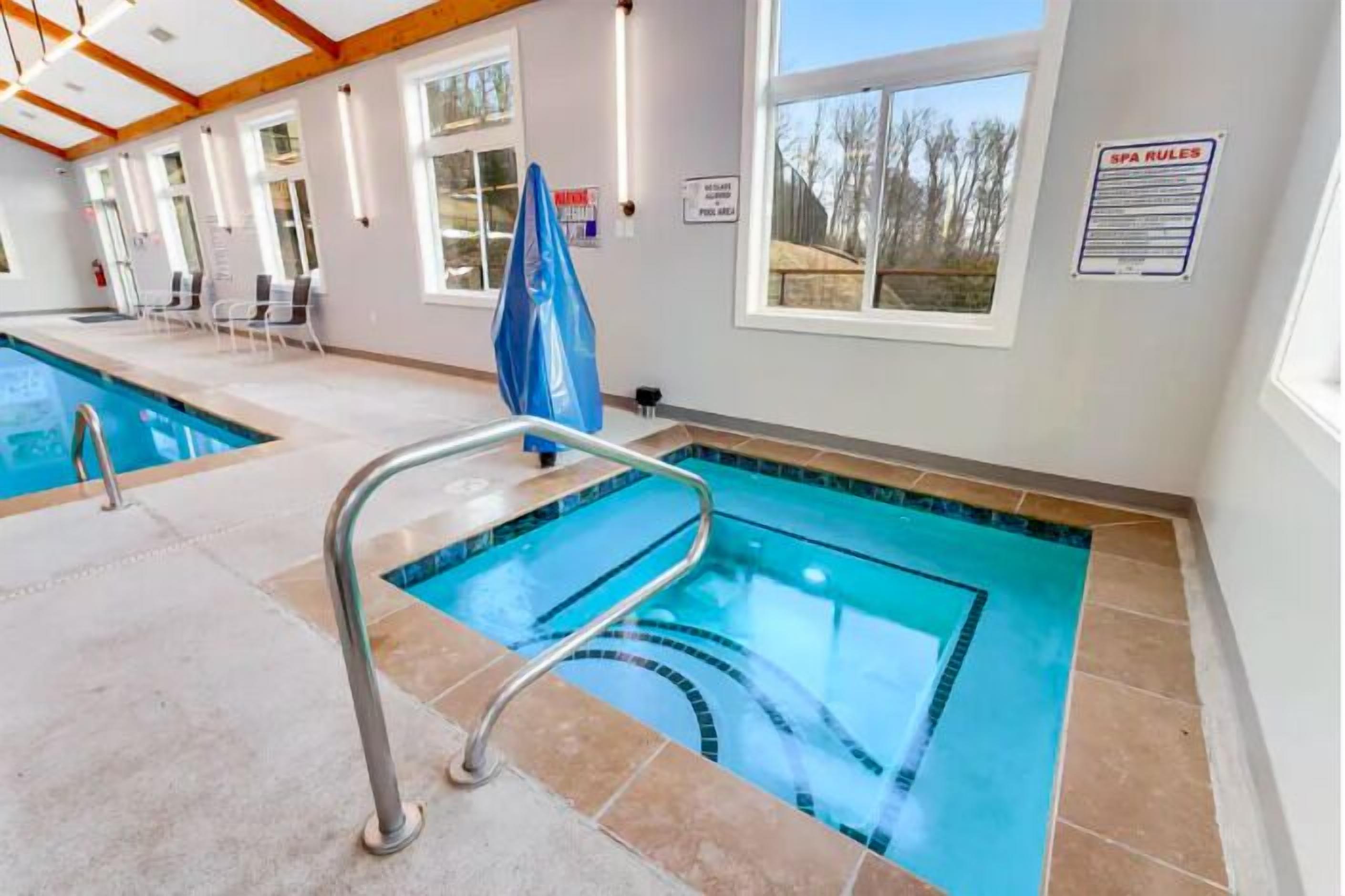 Sisäuima-allas, lämmitetty uima-allas