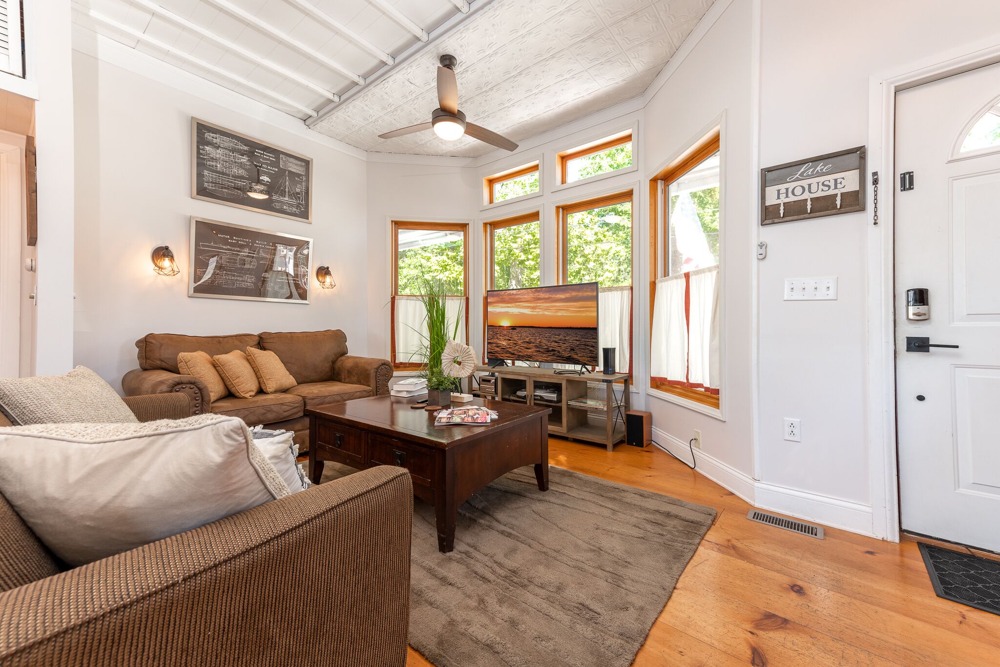 The best Sunsets on Indian Lake. Plan your spring and summer getaway now! 