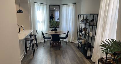 Luxuriosly Renovated 3BR House in Columbia Heights