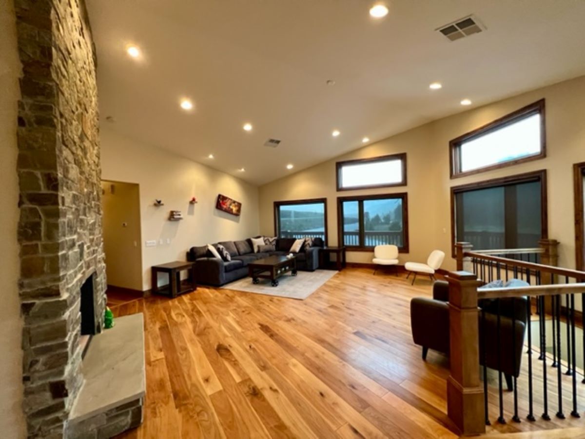 Madison Bend River House -TOP FLOOR-