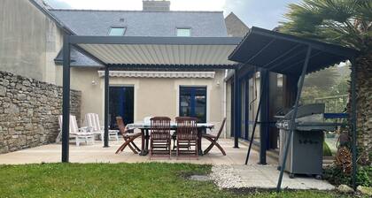 Villa in Dinard exceptional location a stone's throw from town center and beaches