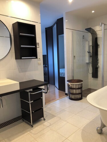 Villa in Dinard exceptional location a stone's throw from town center and beaches