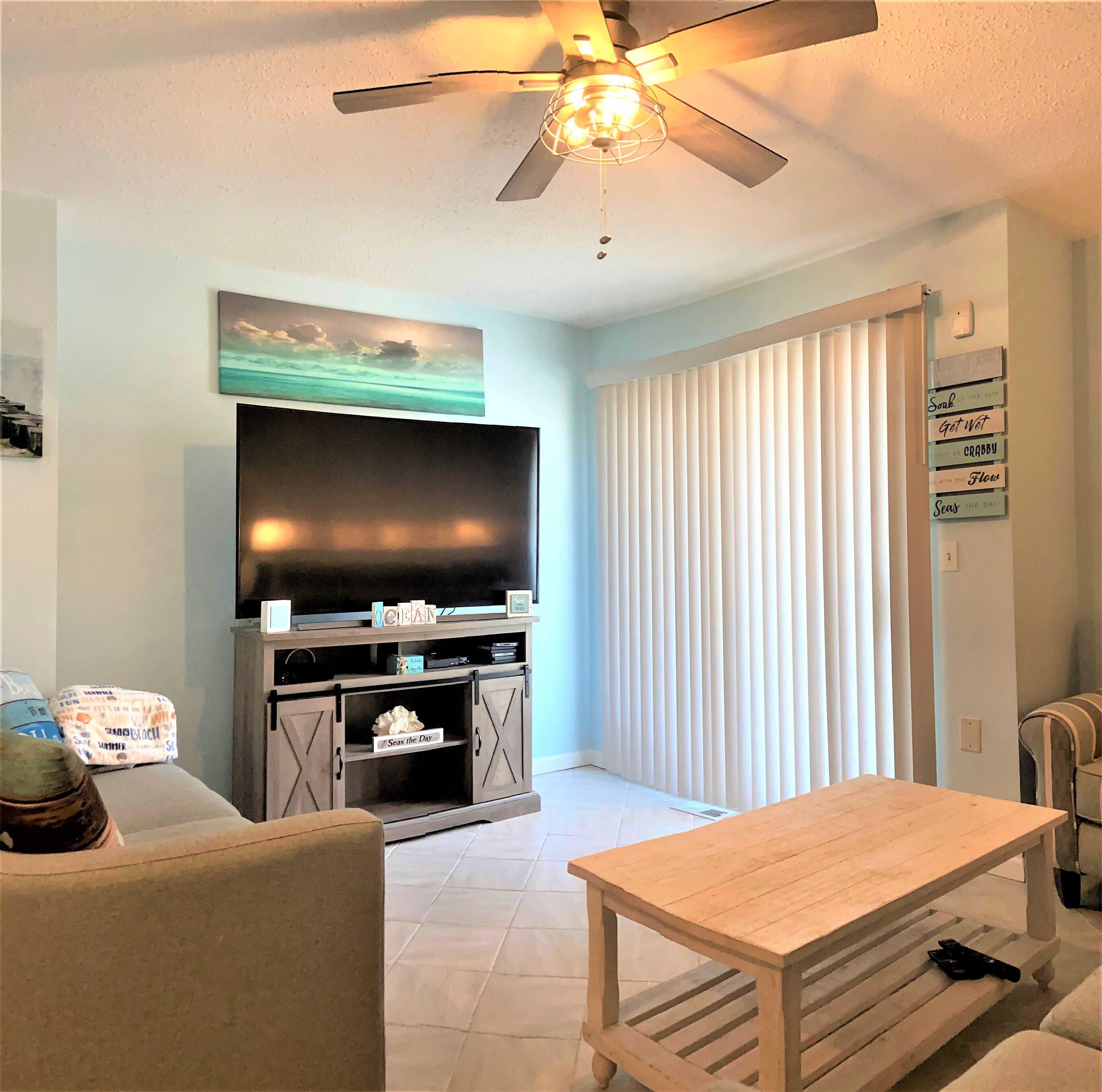 Modern 3-Bdrm, 3-level, 3 Bathrm &  Inground Pool