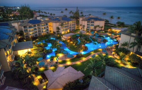 A BEAUTIFUL OCEAN FRONT RESORT CONDO!