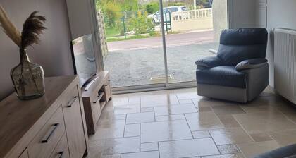 House located in a quiet cul-de-sac, close to the dunes.