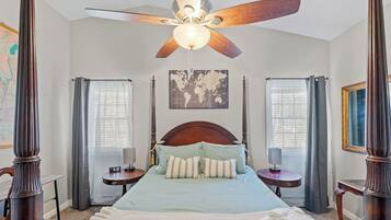 2 bedrooms, desk, iron/ironing board, free WiFi