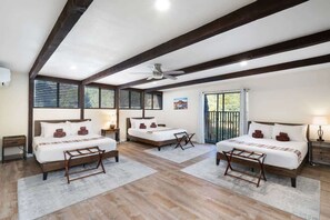 4 bedrooms, desk, iron/ironing board, travel crib