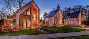 Amazing home in Nowecin with kitchen