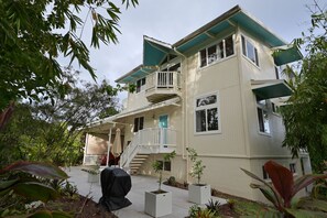 Exterior - Secluded Jungle Penthouse with Rooftop Observation Deck (Pahoa)