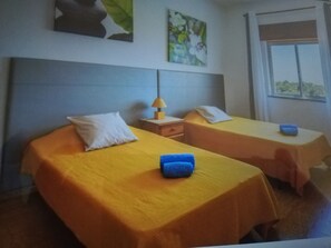 3 Schlafzimmer, Bügeleisen/Bügelbrett, kostenloses WLAN, Bettwäsche