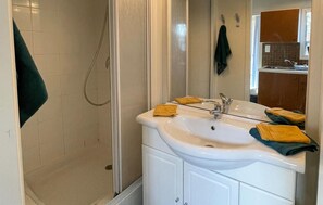 Shower - Beach front home in La Faute-sur-Mer (La Faute-sur-Mer)