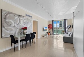 Living area - Penthouse w/ King Bed and Ocean View at Tides (Hollywood)