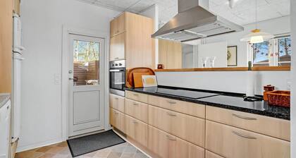 Awesome home in Haarby with WiFi